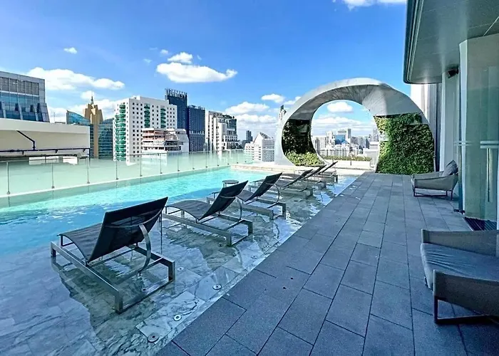 Luxury In Asoke