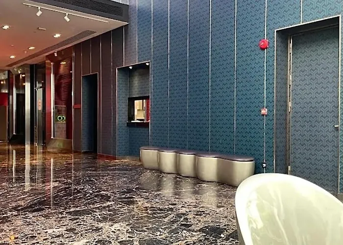 Luxury In Asoke *